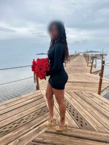 634348342: Chica busca chico en Alicante