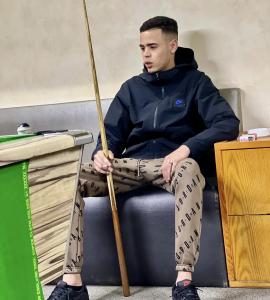 667417509: Chico busca chica en Córdoba