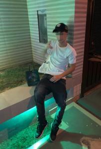 643014450: Chico busca chica en La Coruña