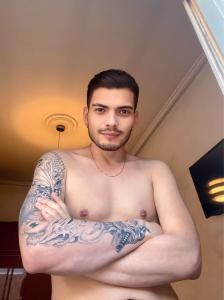 624048920: Chico busca chica en Asturias