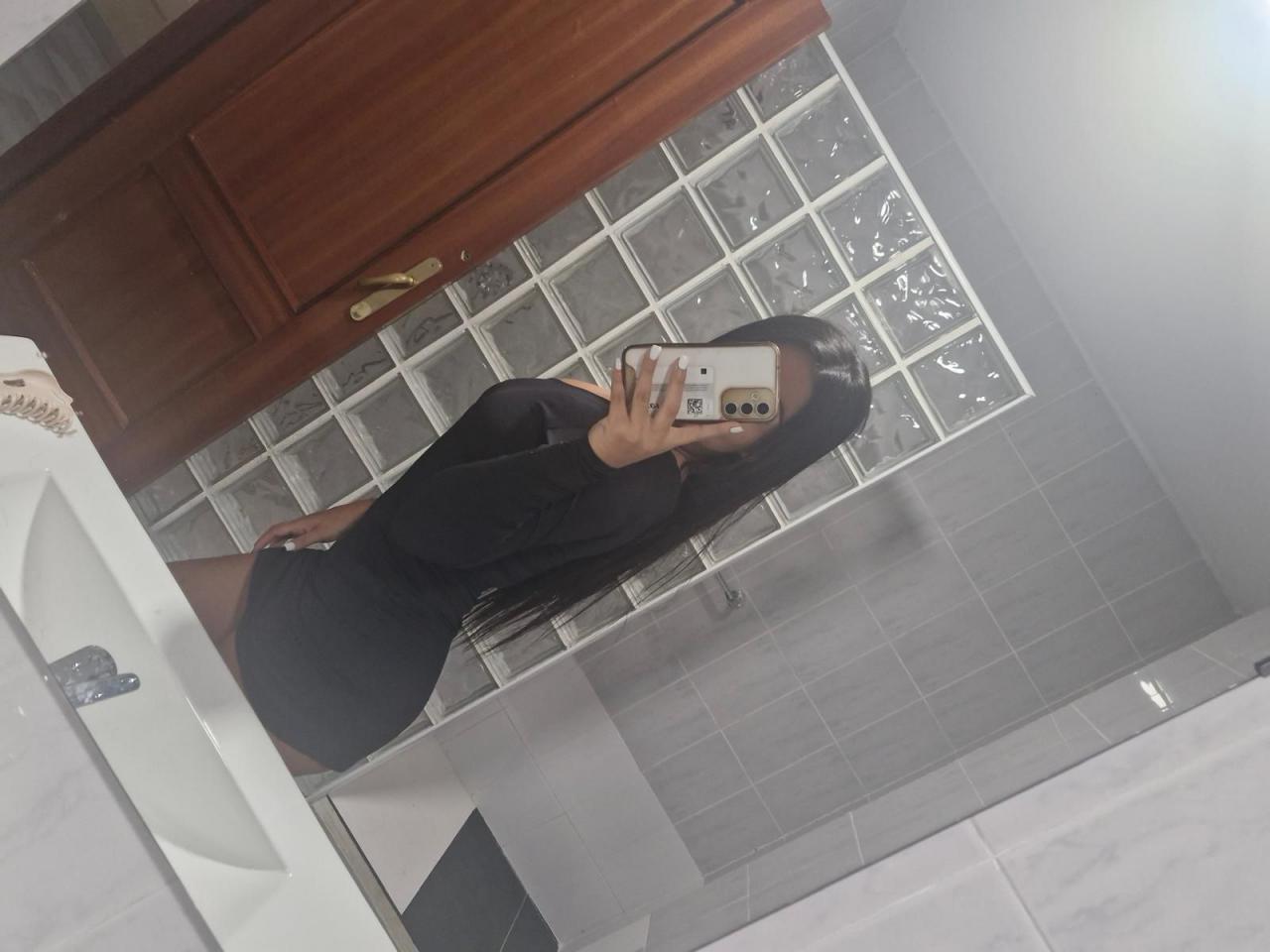 Chica busca chico en Murcia: 