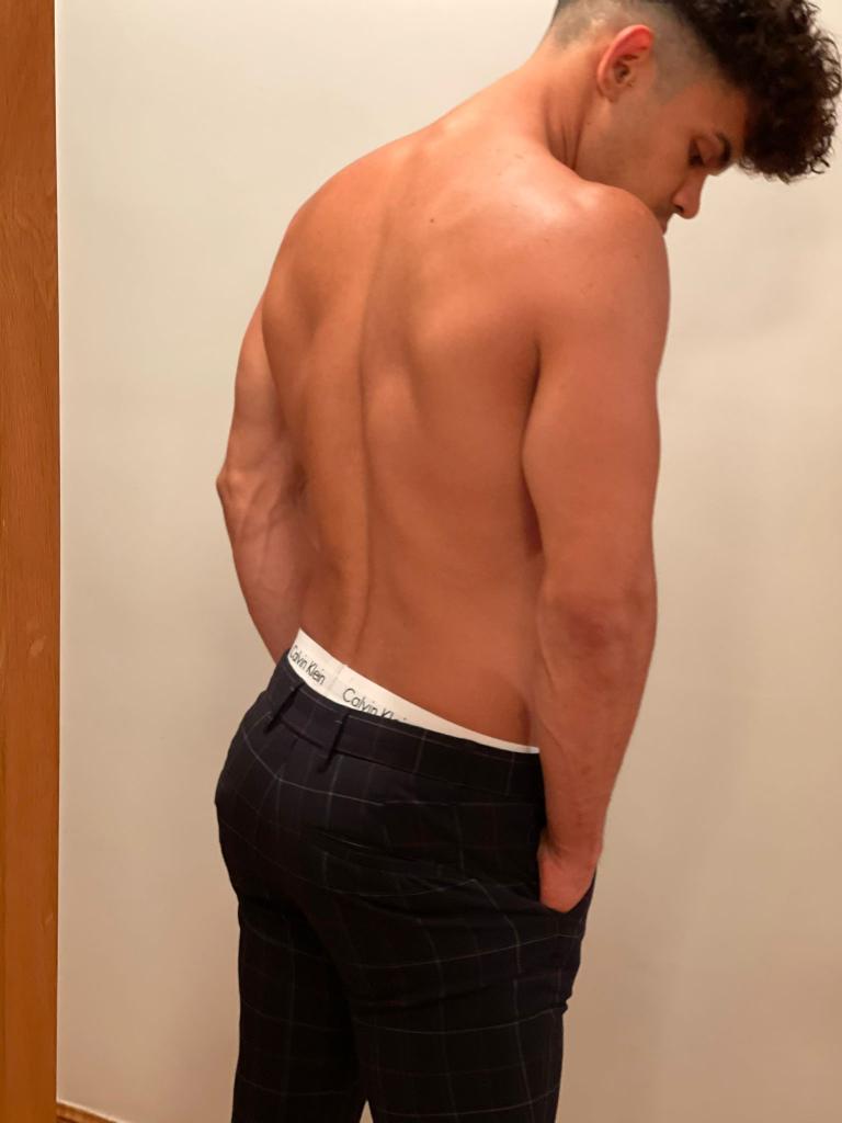 Chico busca chica en Toledo: 