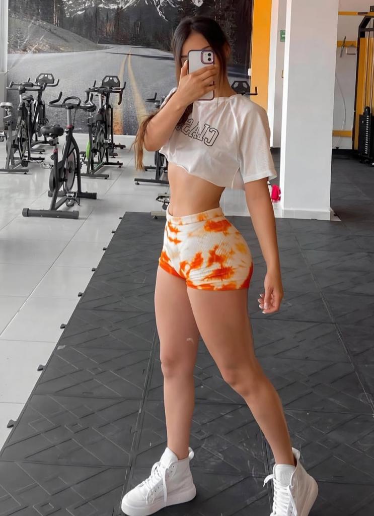 Chica busca chico en Lugo: 