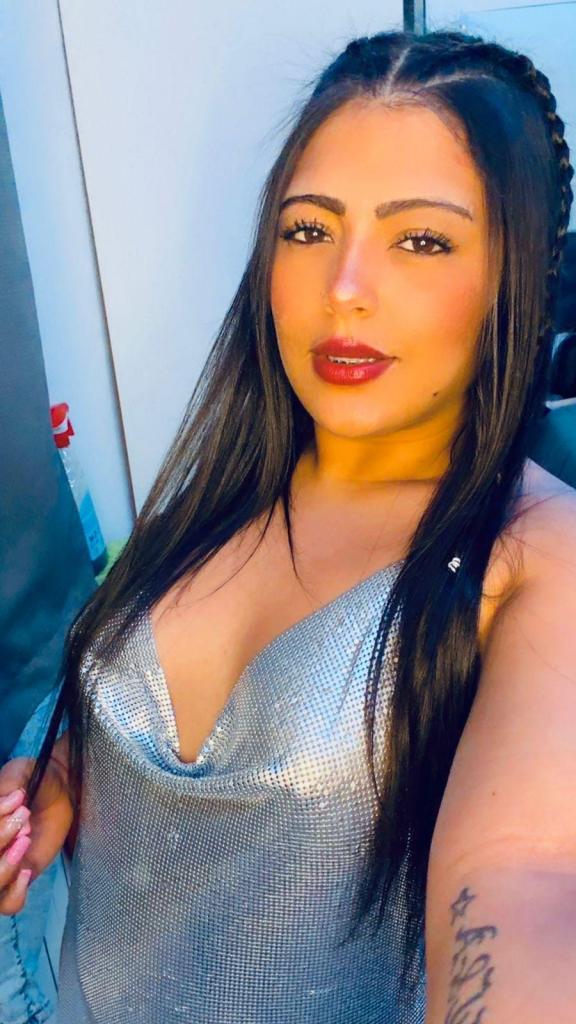 637757933: Chica busca chico en Zaragoza