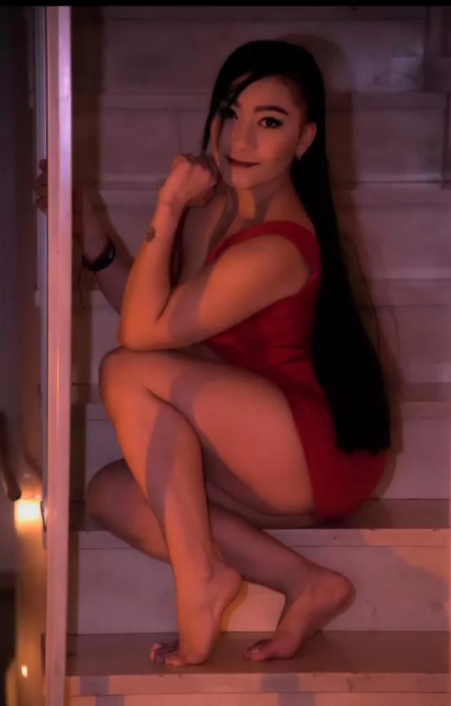 Chica busca chico en Barcelona: 