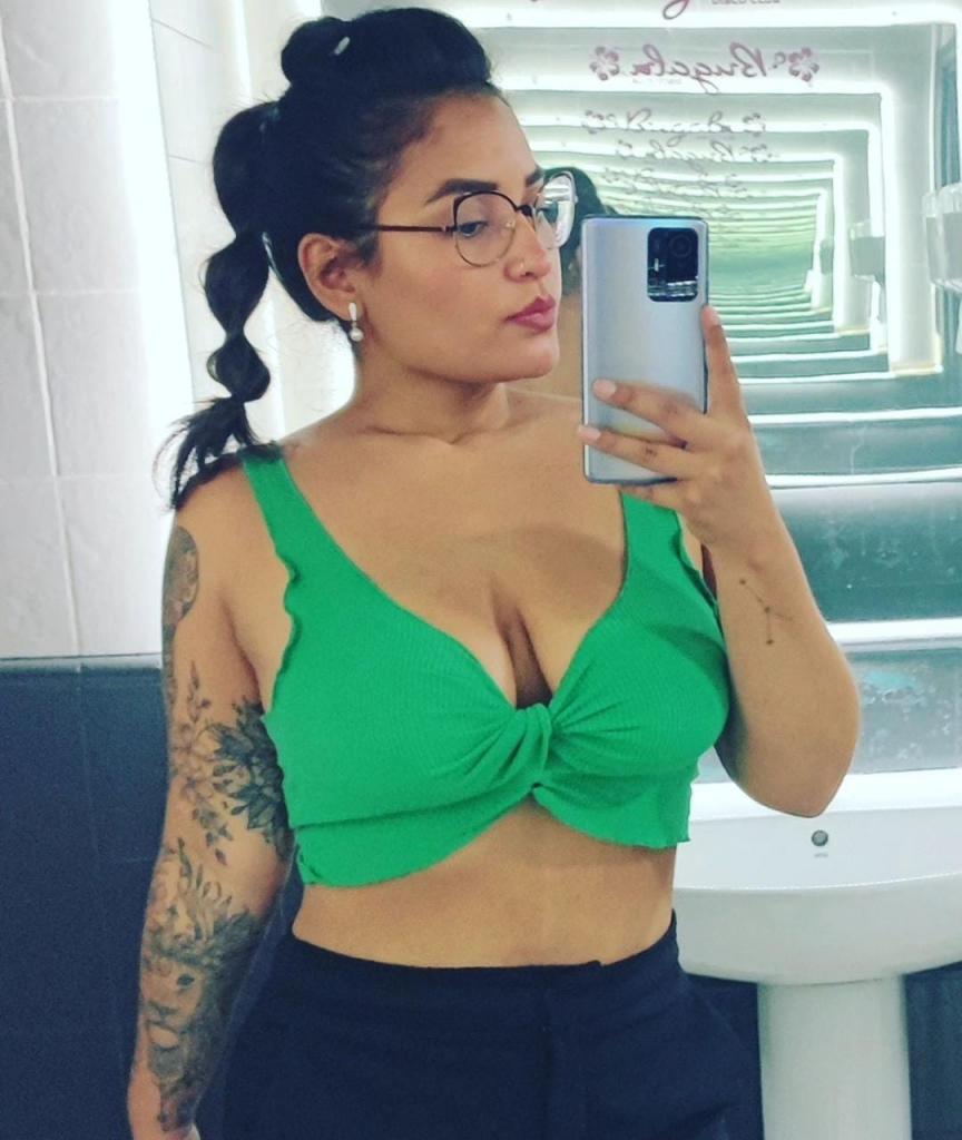 Chica busca chico en La Coruña: 