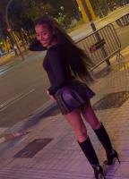 607628178: Chica busca chico en Barcelona