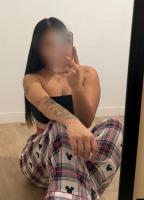 672958962: Chica busca chico en Barcelona