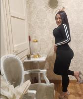 631086796: Chica busca chico en Barcelona