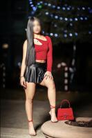 614551064: Chica busca chico en Sevilla