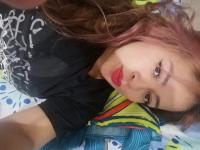 613867341: Chica busca chico en Navarra