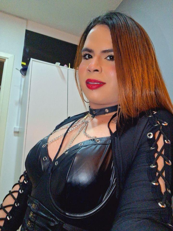 657399881: Travesti en Barcelona