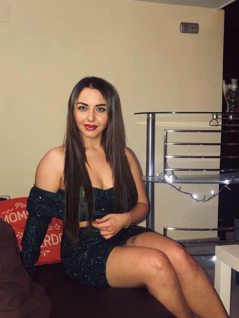 Chica busca chico en Sevilla: 