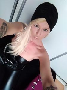 Chica busca chico en Alicante: 