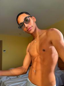 681626166: Chico busca chica en Madrid