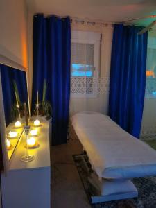 Chica busca chico en Málaga: 