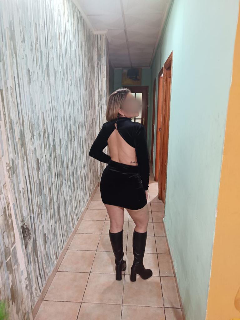 621387982: Chica busca chico en Alicante