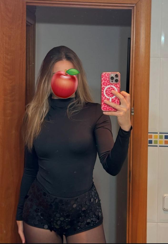 613955130: Chica busca chico en Granada