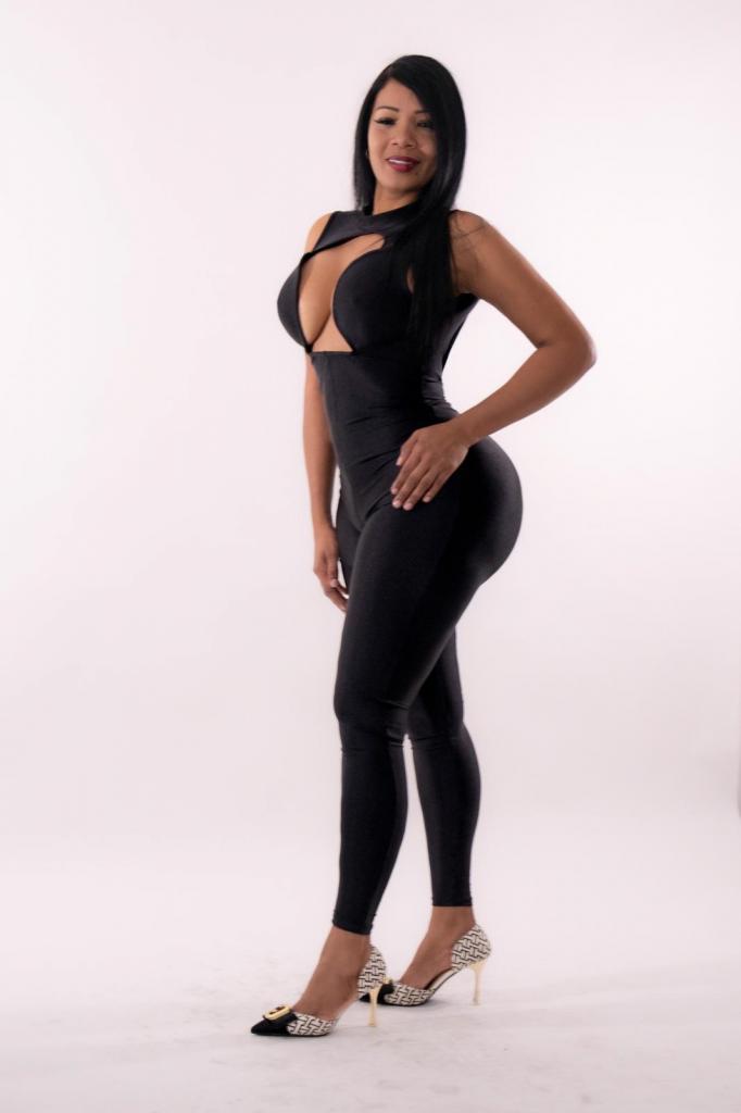 646638636: Chica busca chico en Málaga