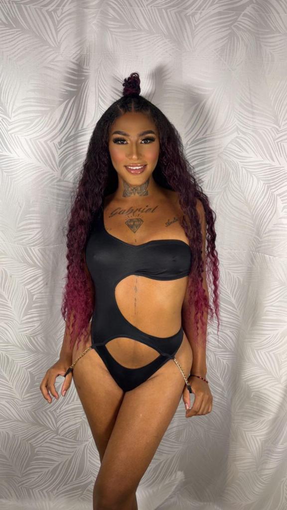 615796780: Transexual en Barcelona