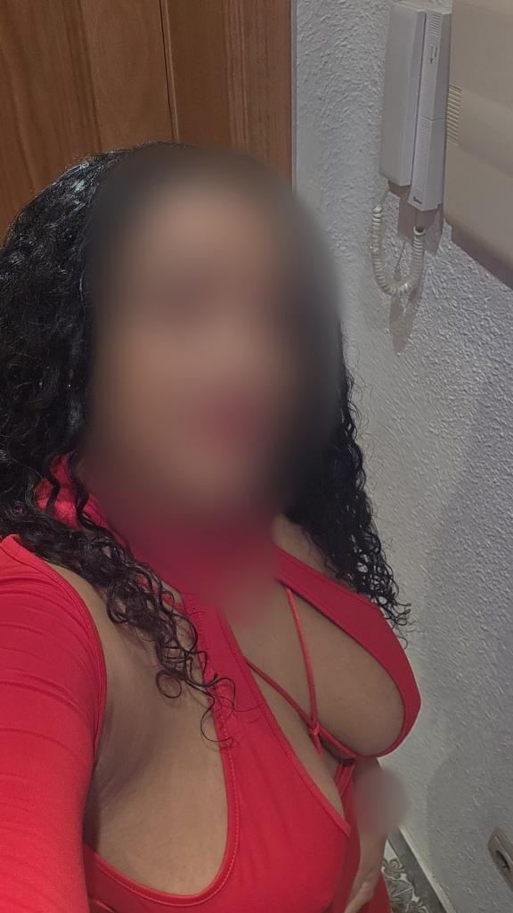 611570054: Chica busca chico en Alicante