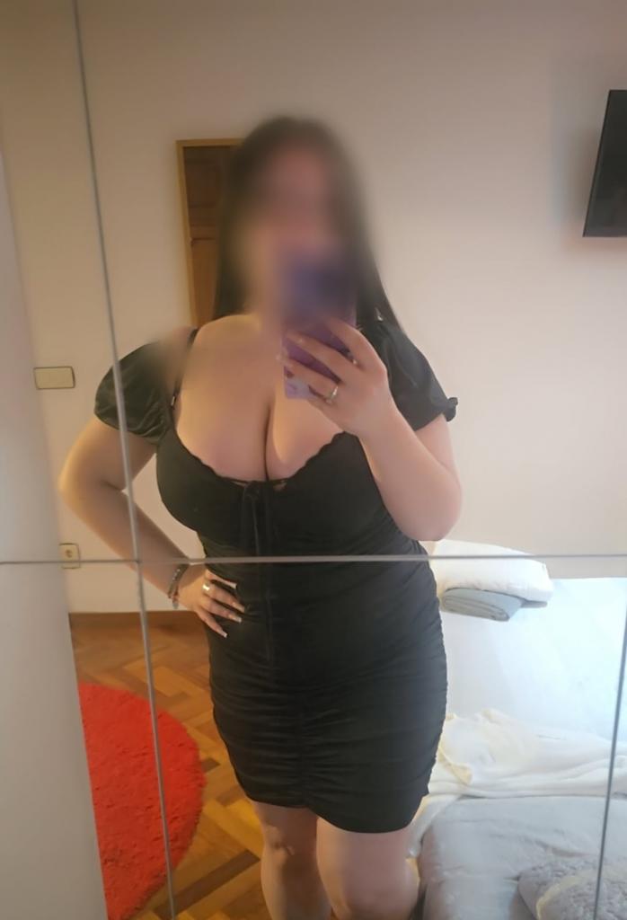 653372031: Chica busca chico en Pontevedra