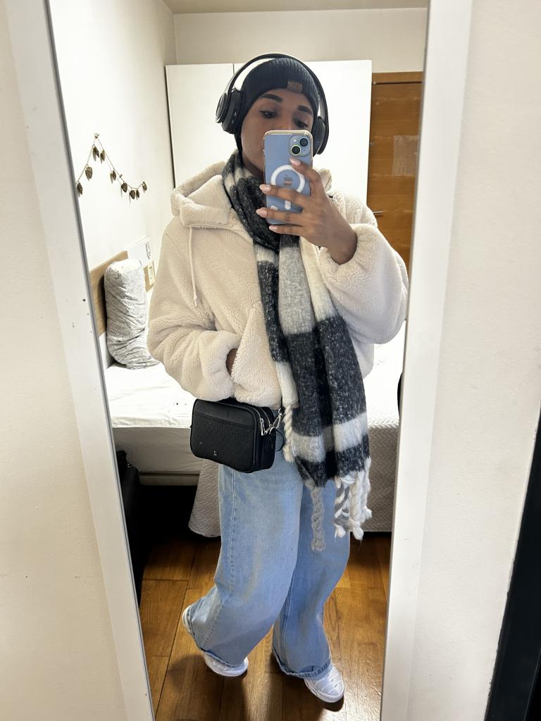 679787305: Travesti en Vizcaya