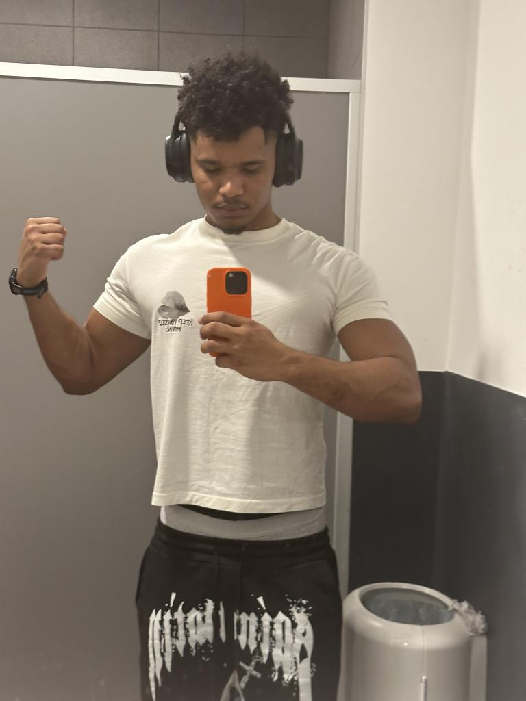 Chico busca chica en Vizcaya: 