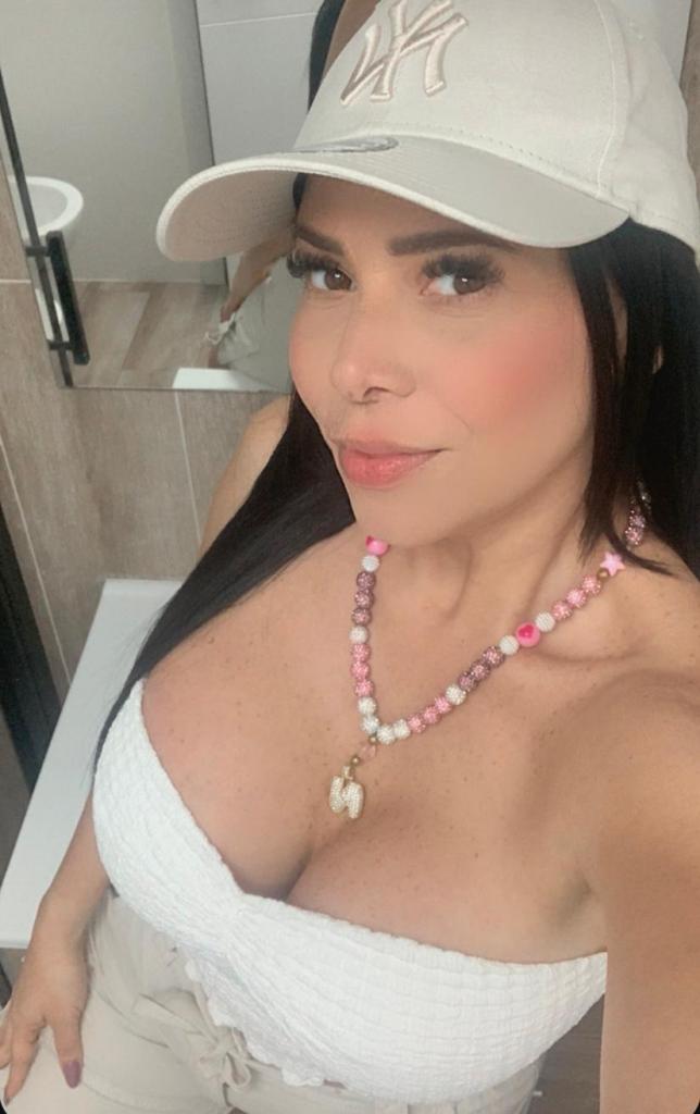 611281908: Chica busca chico en Murcia