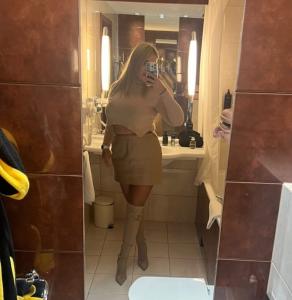 642041114: Chica busca chico en Madrid