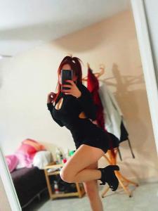 643083787: Chica busca chico en Navarra