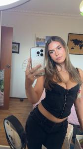 613654729: Chica busca chico en Alicante