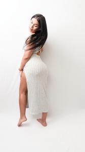 673390208: Chica busca chico en Ibiza