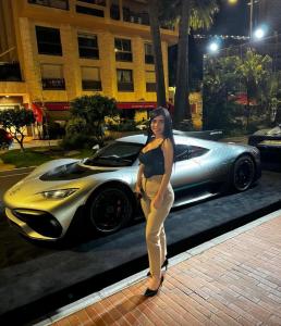 611281908: Chica busca chico en Murcia