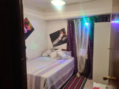 645123877: Chica busca chico en Zaragoza