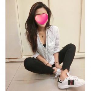 674583988: Chica busca chico en Madrid