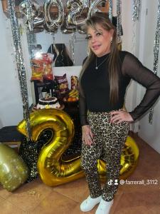 613961755: Chica busca chico en Málaga