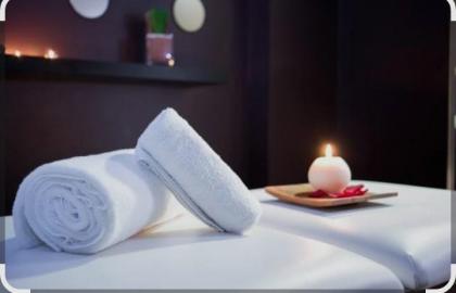 614697569: Chica busca chico en Murcia