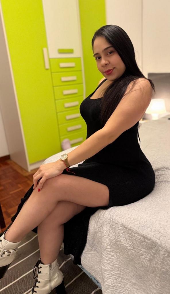 681875584: Chica busca chico en Alicante