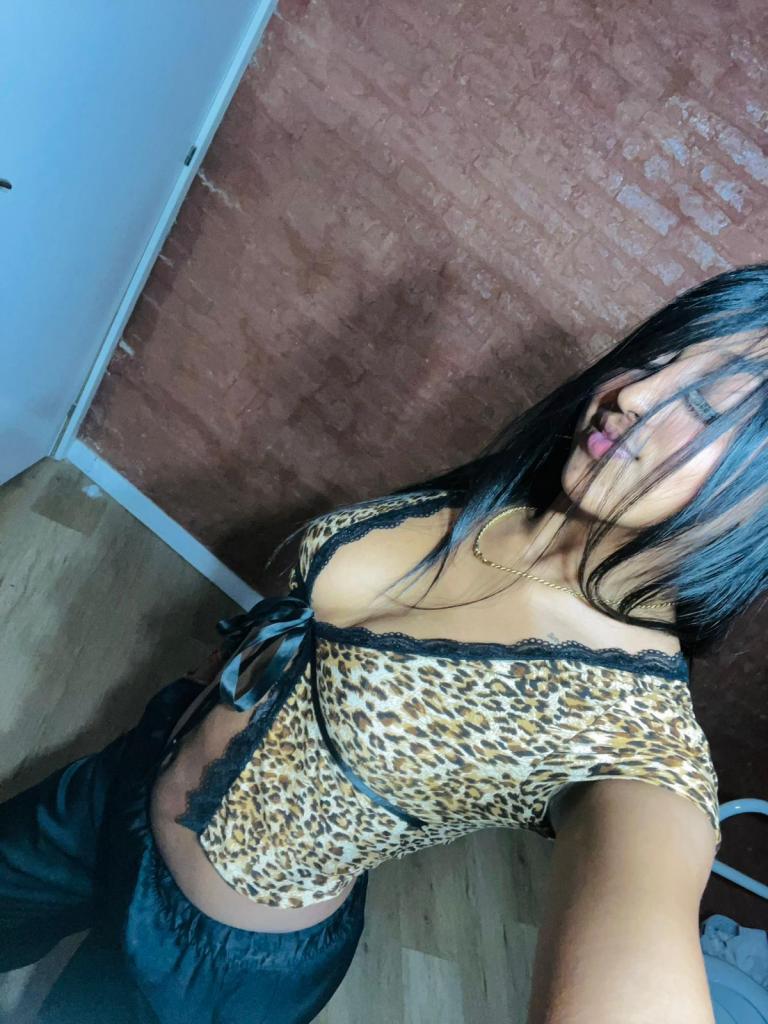 Chica busca chico en Castellón: 