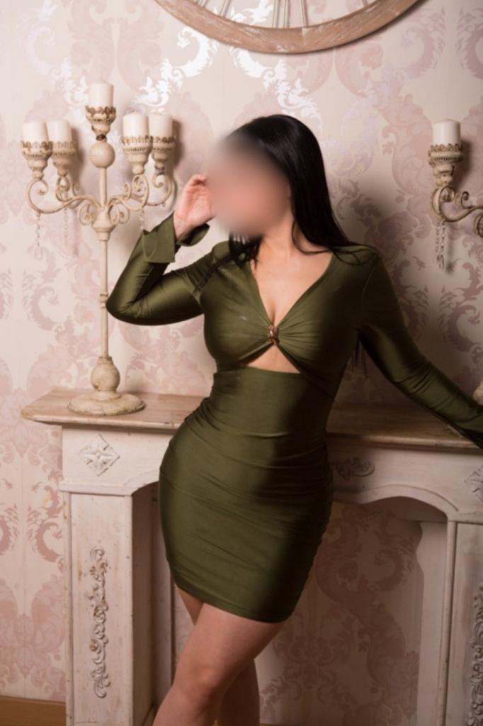 Chica busca chico en Barcelona: 