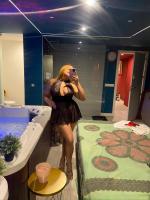 742078765: Chica busca chico en Madrid