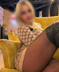 653967004: Chica busca chico en Sevilla