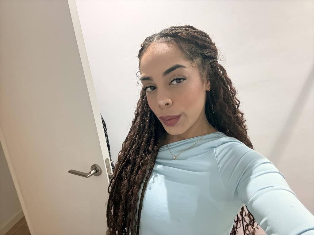 Chica busca chico en Barcelona: Chica busca chico