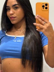 631086796: Chica busca chico en Barcelona