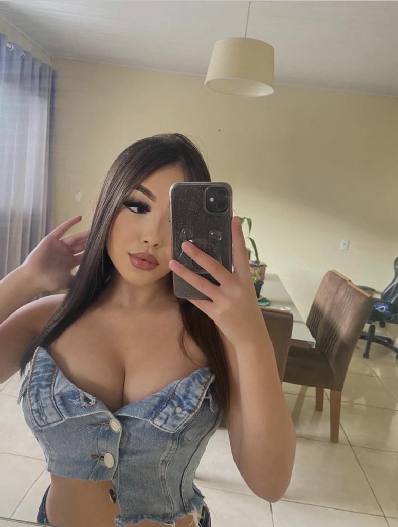 643557573: Chica busca chico en Las Palmas