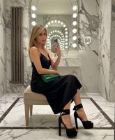 634494079: Chica busca chico en Navarra