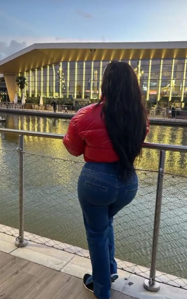 Chica busca chico en Sevilla: 