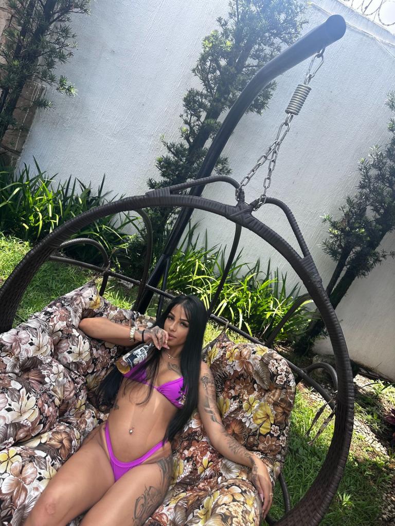 742004484: Chica busca chico en Gerona