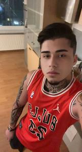 Chico busca chica en Las Palmas: 